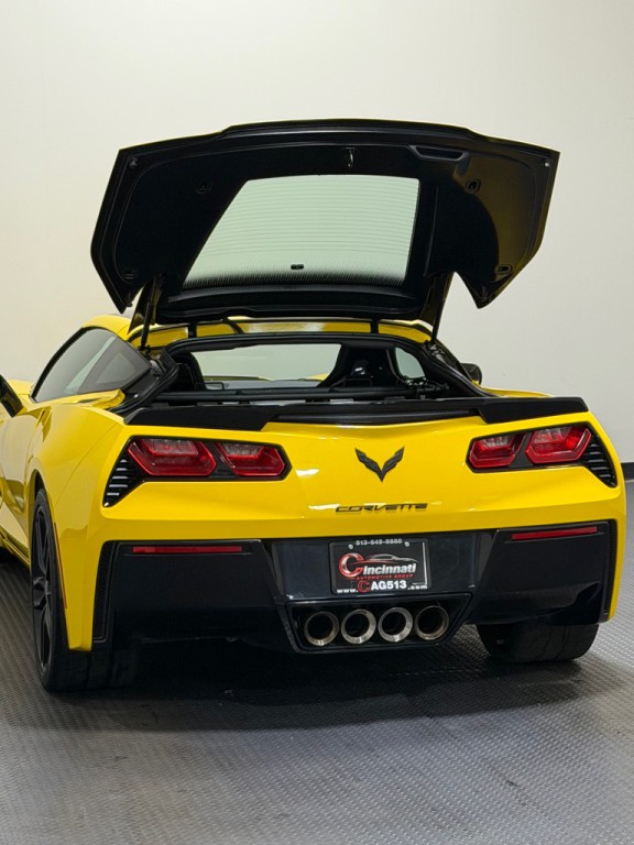 2015 Chevrolet Corvette Image 11