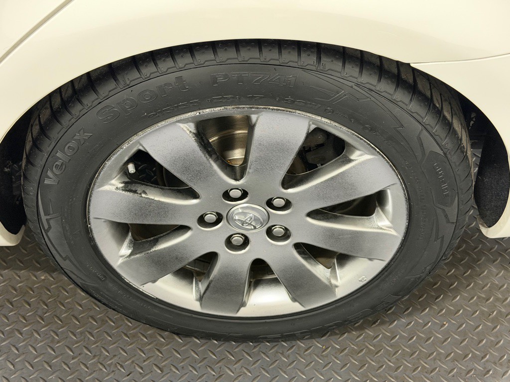2006 Toyota Avalon Image 20