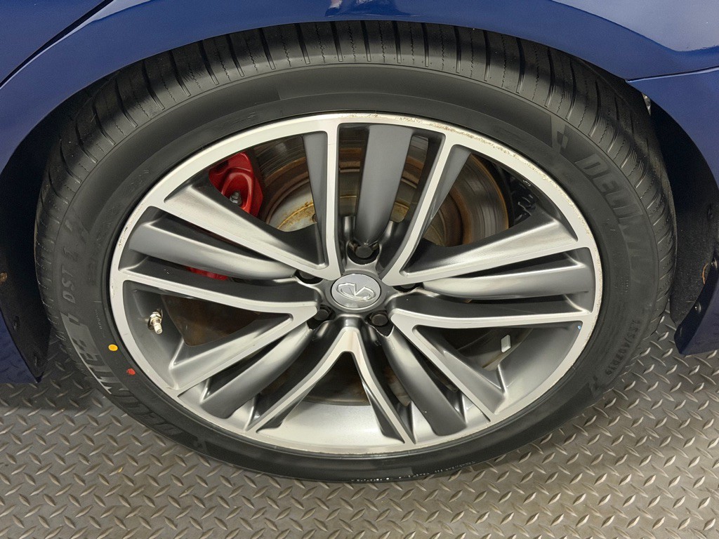 2017 INFINITI Q50 Image 19