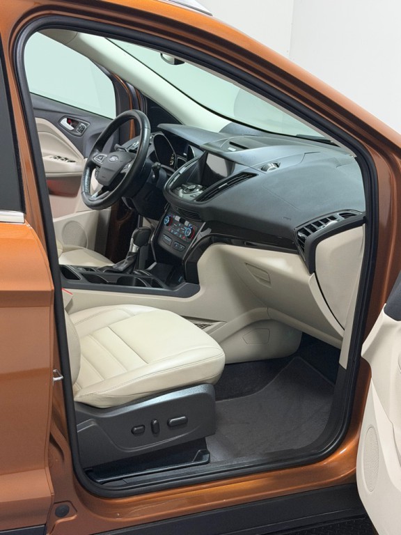 2017 Ford Escape Image 11