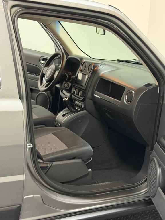 2012 Jeep Patriot Image 11