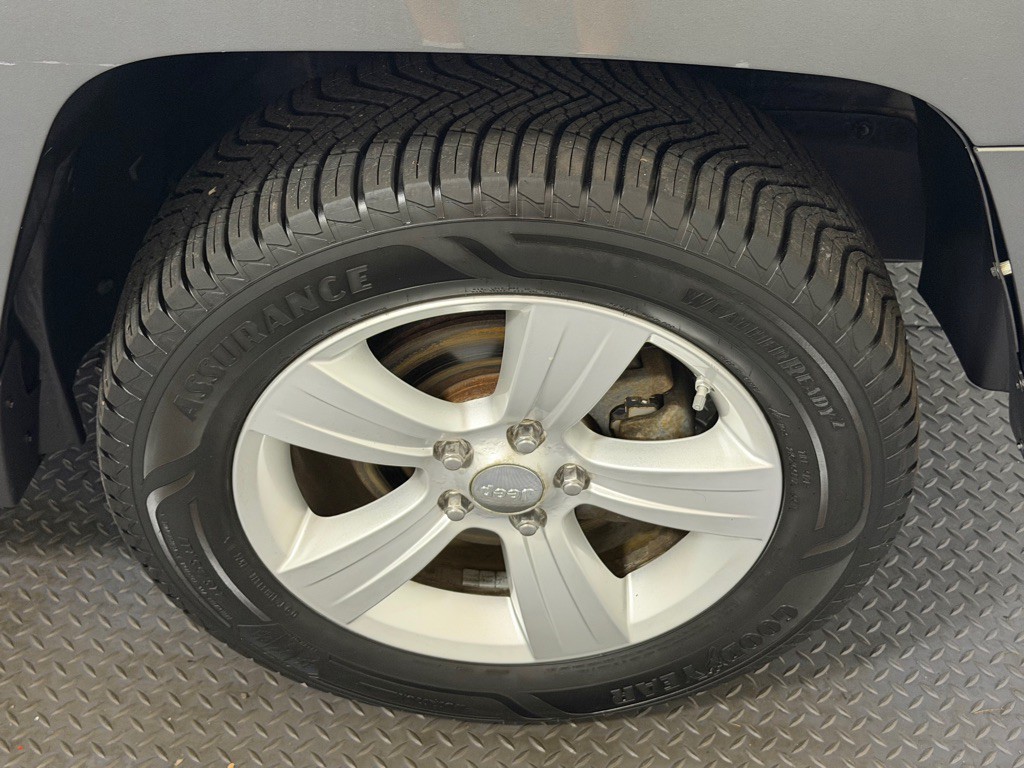 2012 Jeep Patriot Image 17