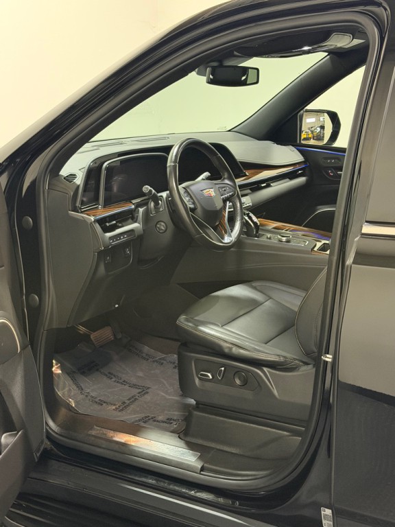 2023 Cadillac Escalade Image 8