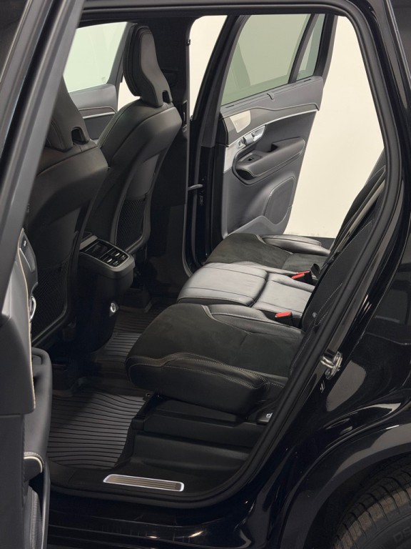 2019 Volvo XC90 Image 9
