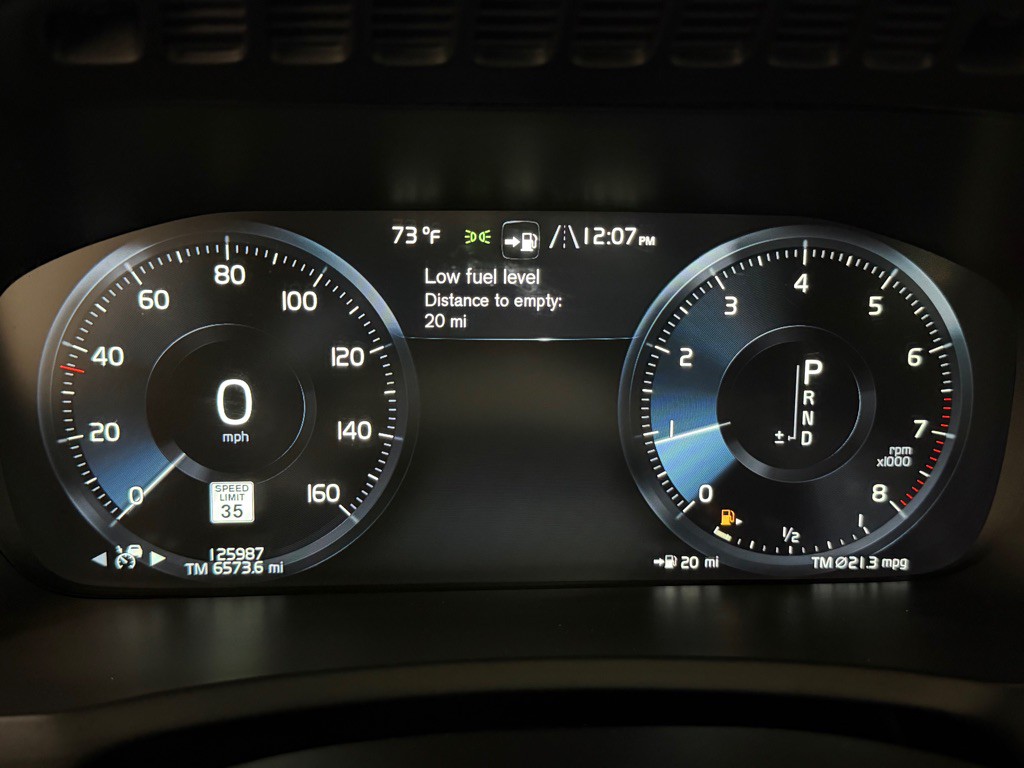 2019 Volvo XC90 Image 15