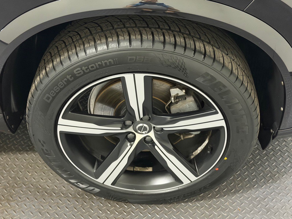 2019 Volvo XC90 Image 19