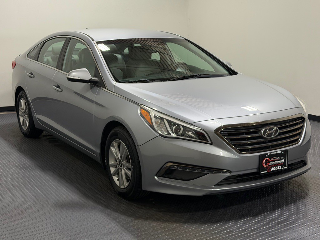 2015 Hyundai Sonata Image 4