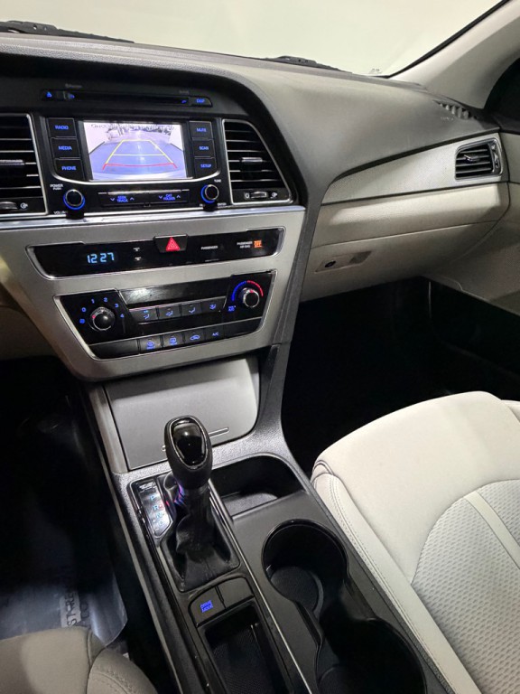 2015 Hyundai Sonata Image 13