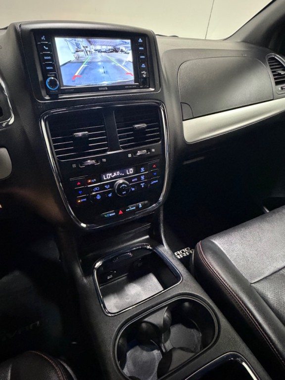 2017 Dodge Grand Caravan Image 15