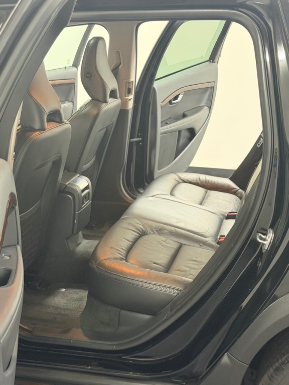 2014 Volvo XC70 Image 9