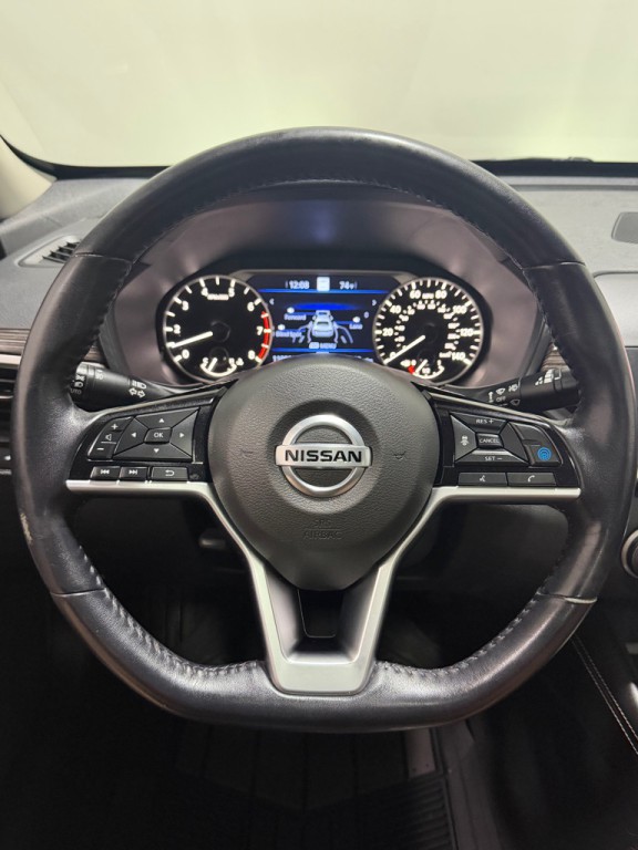 2019 Nissan Altima Image 15