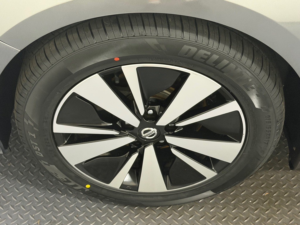 2019 Nissan Altima Image 21