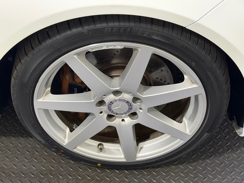 2015 Mercedes-Benz C-Class Image 17