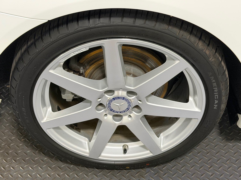 2015 Mercedes-Benz C-Class Image 18