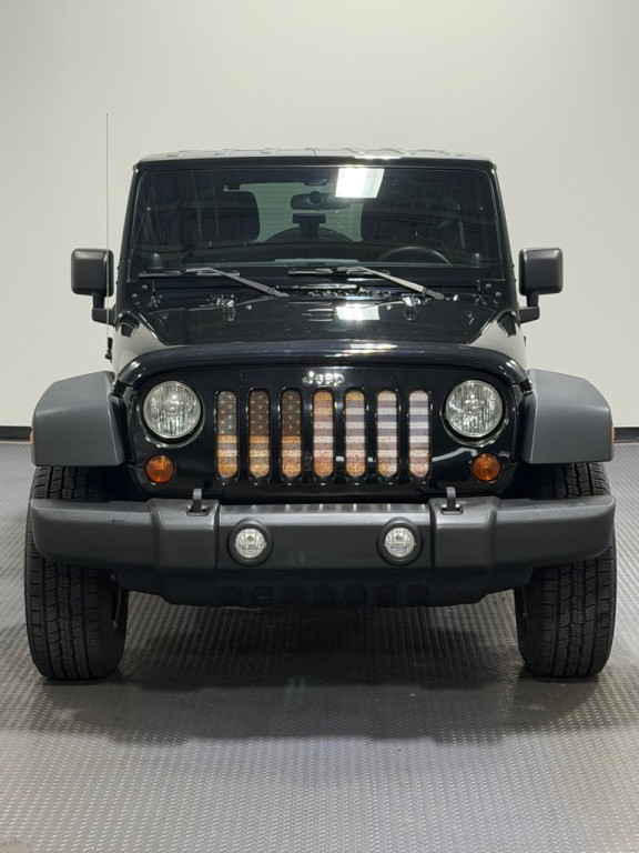 2013 Jeep Wrangler Unlimited Image 3