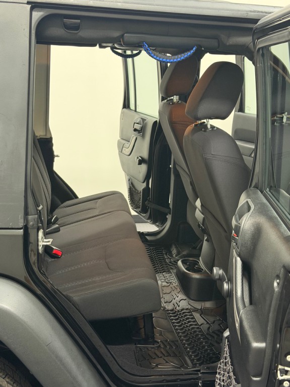 2013 Jeep Wrangler Unlimited Image 10