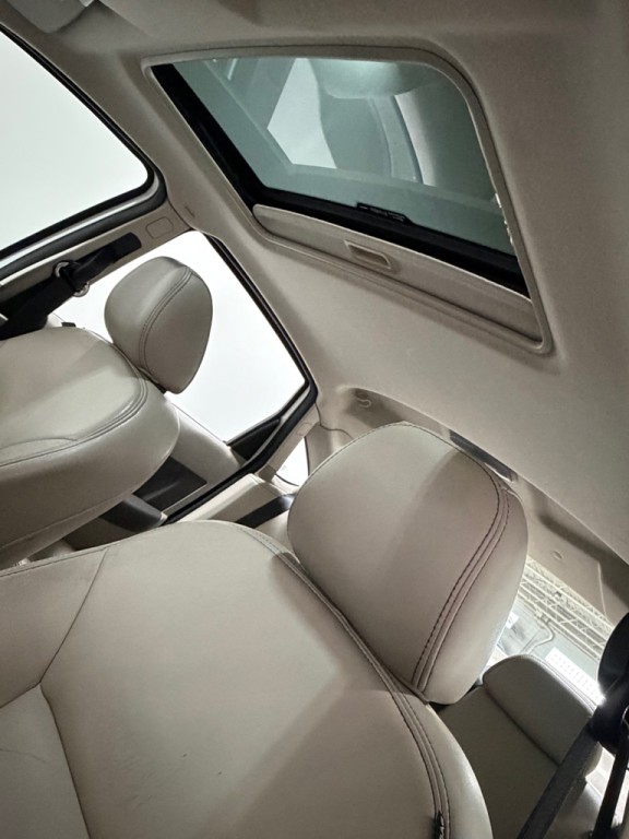 2010 Ford Focus Image 15