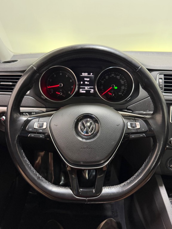 2018 Volkswagen Jetta Image 15