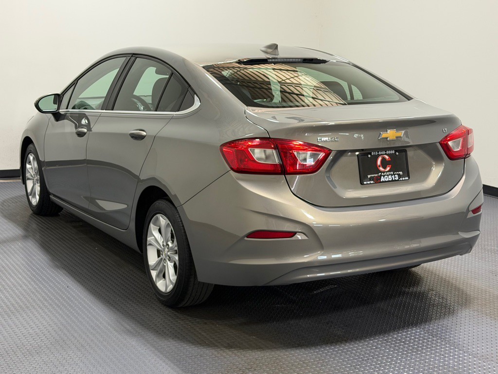 2019 Chevrolet Cruze Image 7
