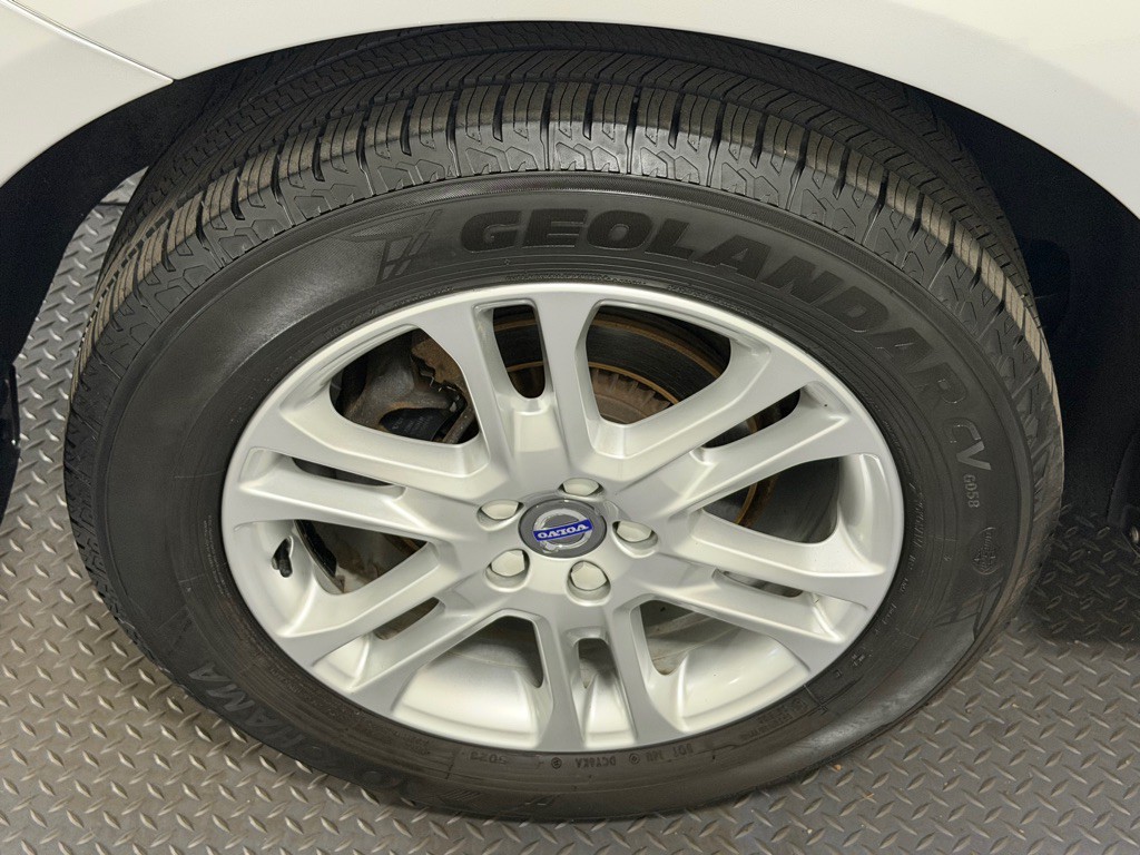 2016 Volvo XC60 Image 19