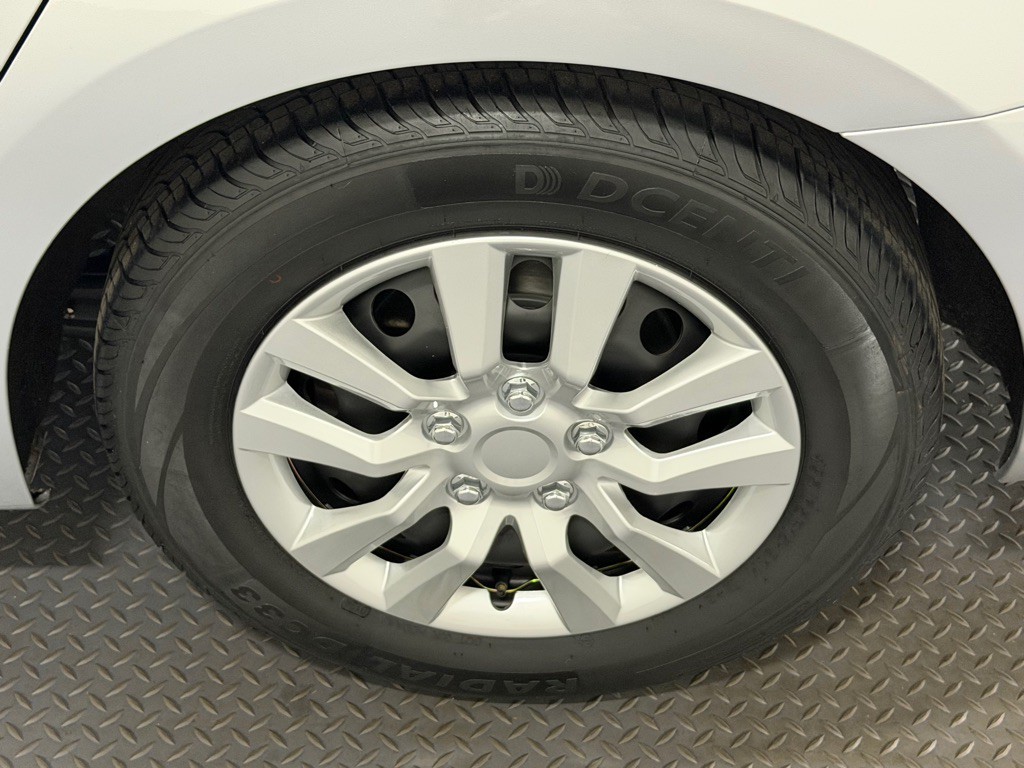 2014 Volkswagen Jetta Image 19