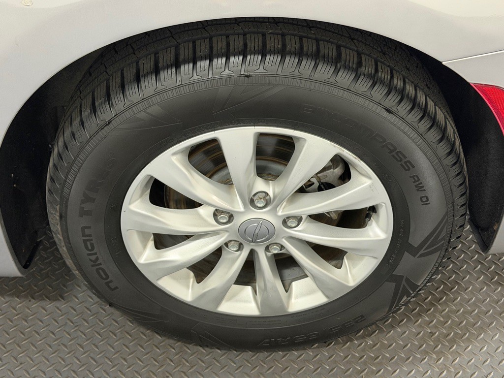2017 Chrysler Pacifica Image 20