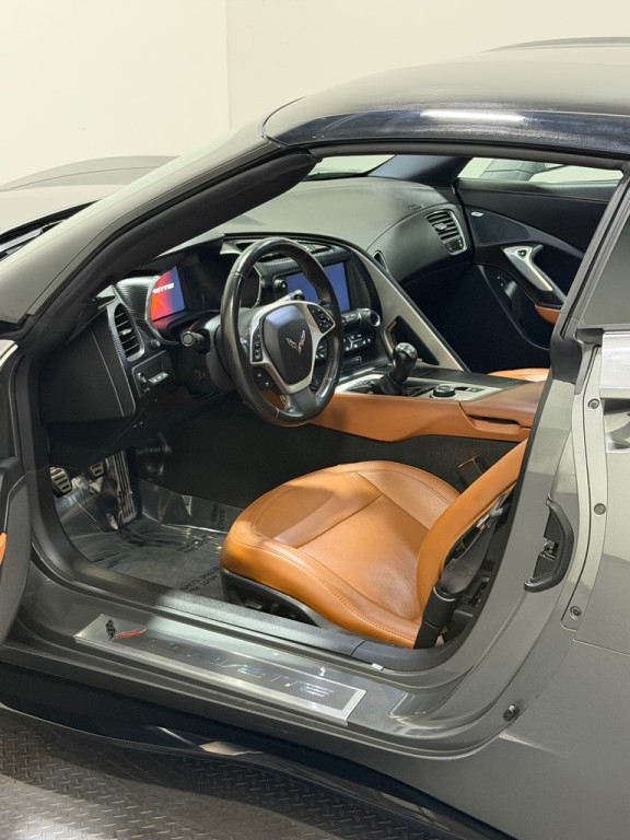 2015 Chevrolet Corvette Image 8