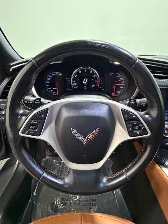 2015 Chevrolet Corvette Image 13