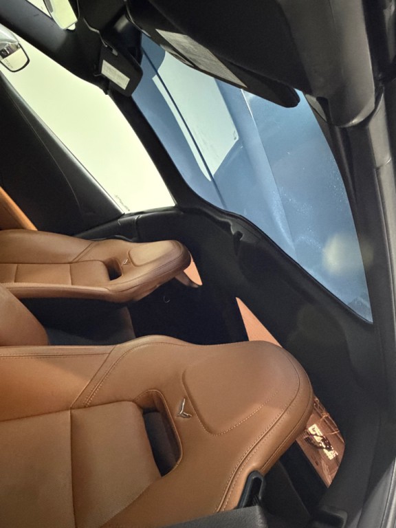 2015 Chevrolet Corvette Image 15