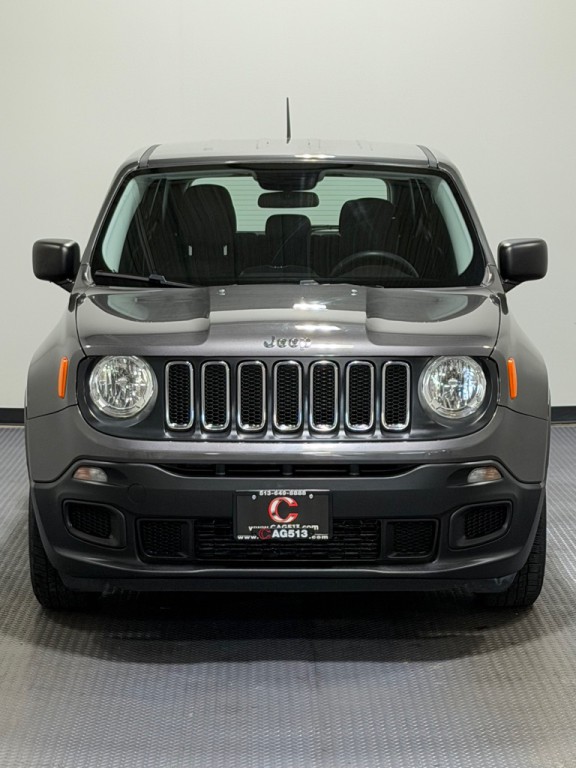 2016 Jeep Renegade Image 3