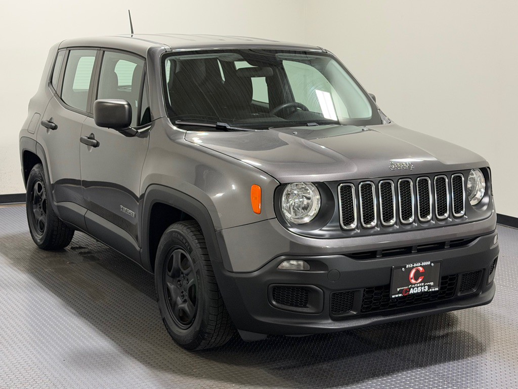 2016 Jeep Renegade Image 4