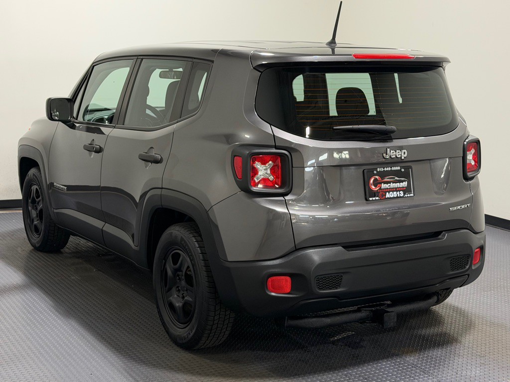 2016 Jeep Renegade Image 7