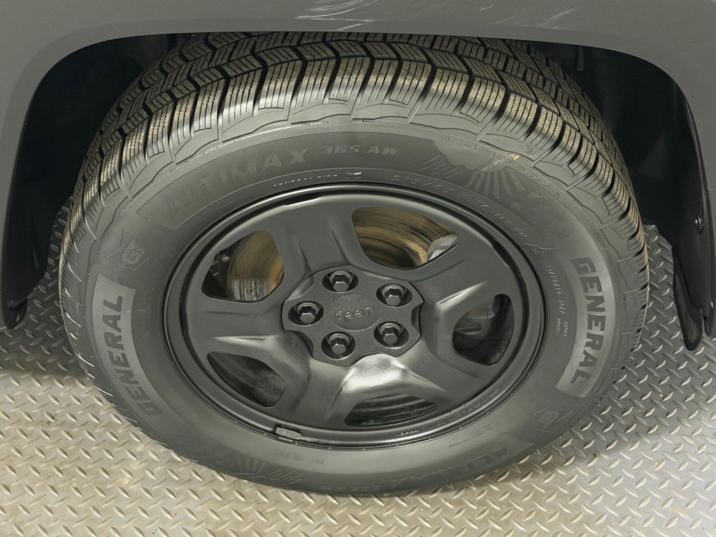 2016 Jeep Renegade Image 17