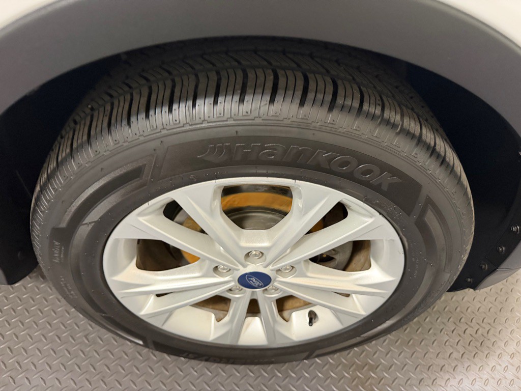 2019 Ford Escape Image 17