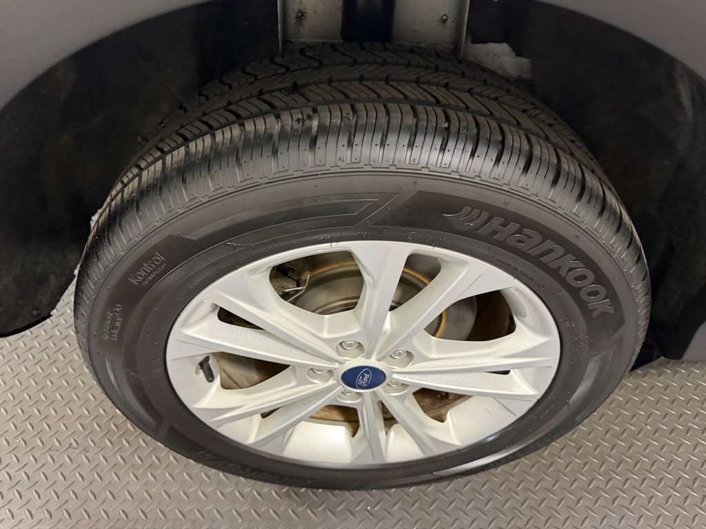 2019 Ford Escape Image 18