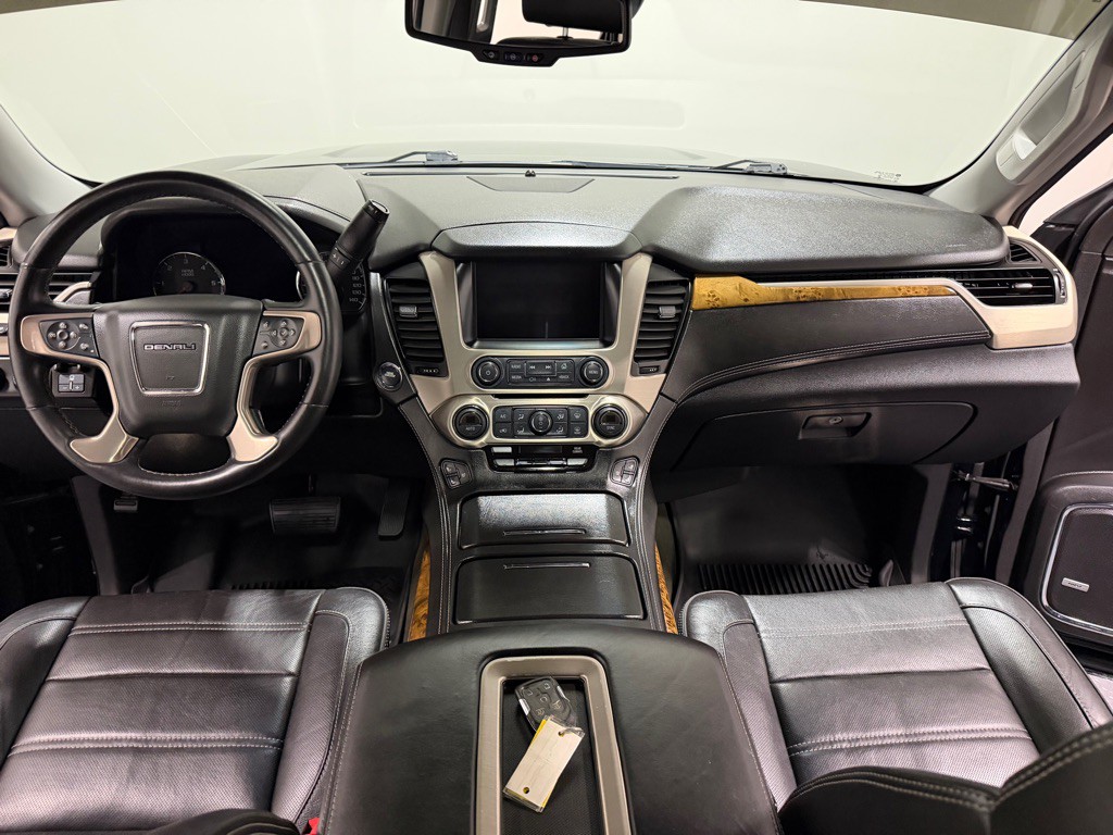 2015 GMC Yukon Image 19