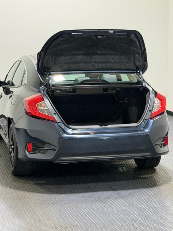 2016 Honda Civic Image 8