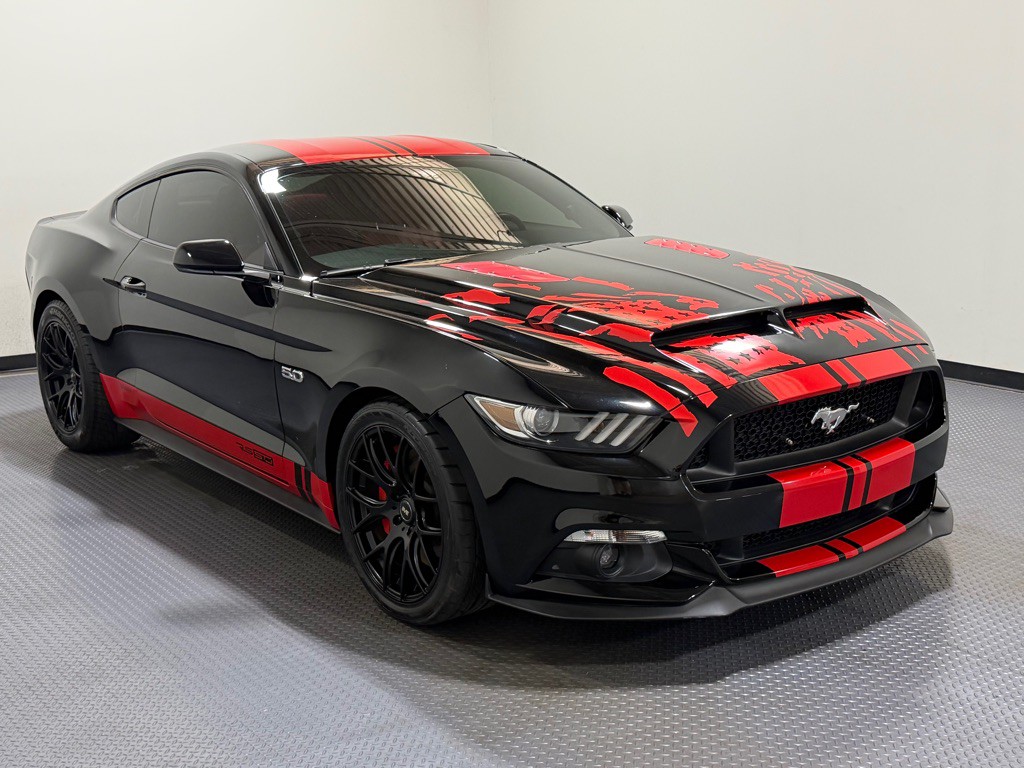 2015 Ford Mustang Image 4