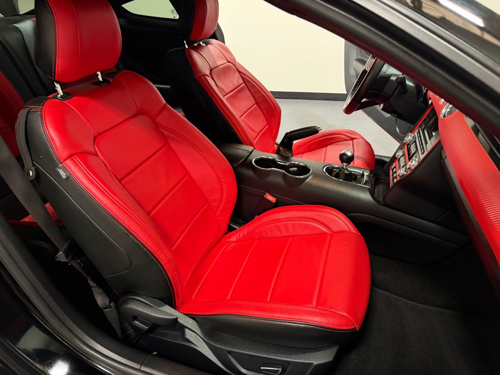 2015 Ford Mustang Image 14