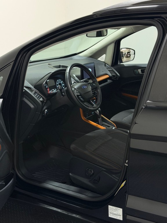 2022 Ford Econoline Image 8