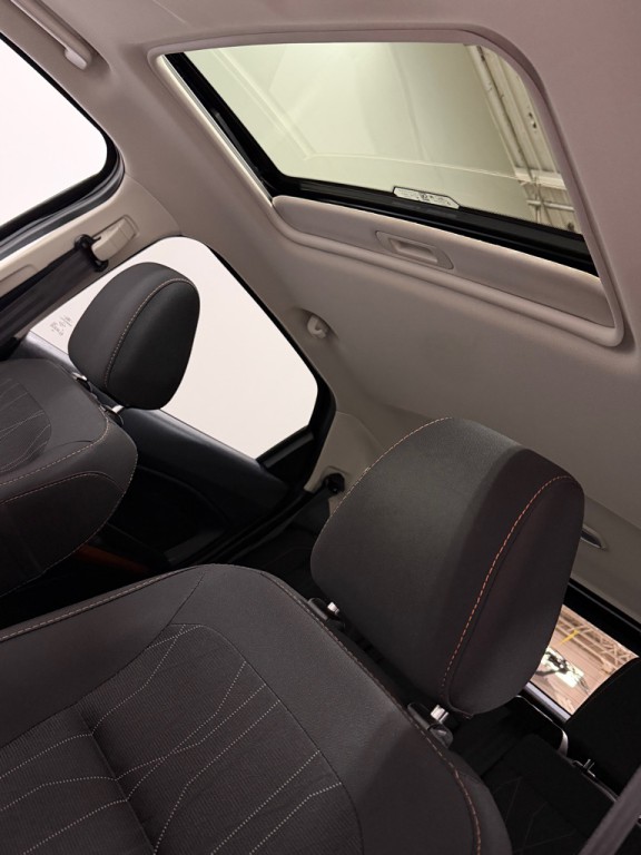 2022 Ford Econoline Image 16