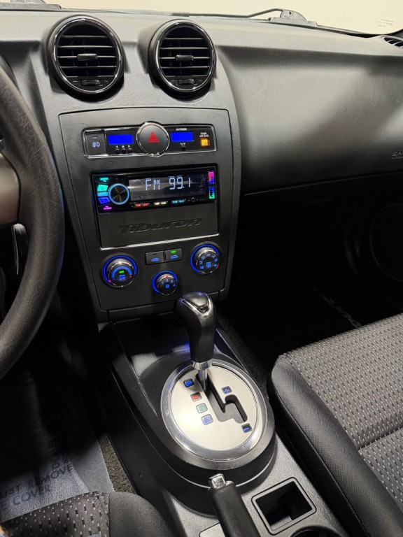 2007 Hyundai Tiburon Image 12