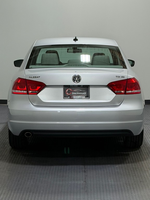 2014 Volkswagen Passat Image 6