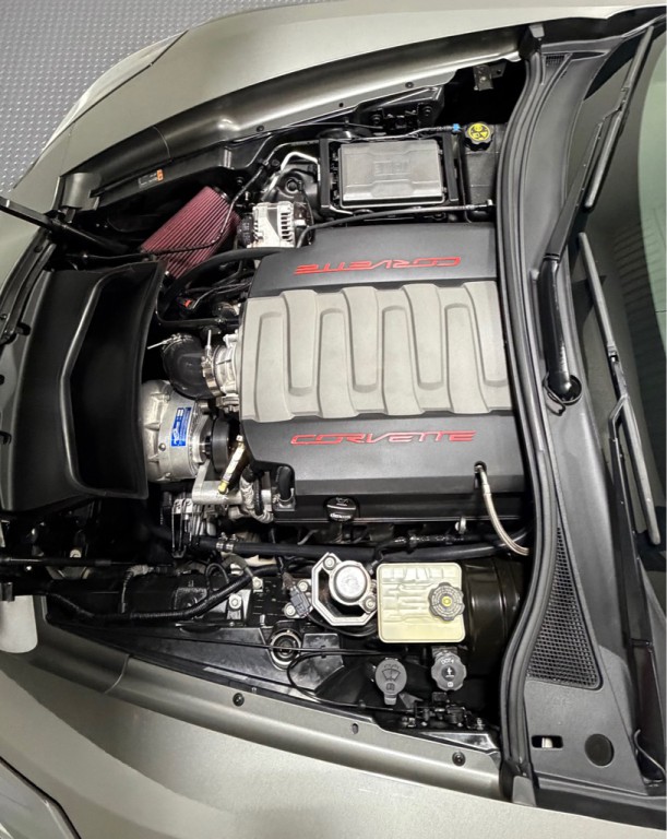 2015 Chevrolet Corvette Image 14