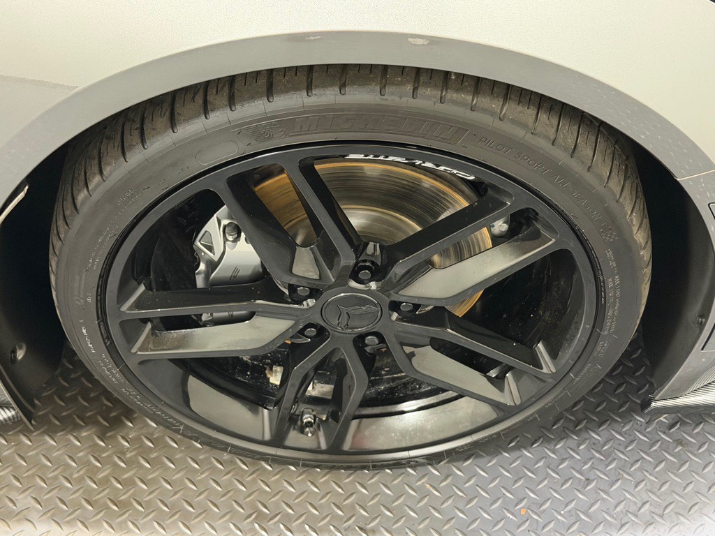 2015 Chevrolet Corvette Image 15