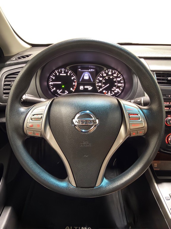 2015 Nissan Altima Image 15