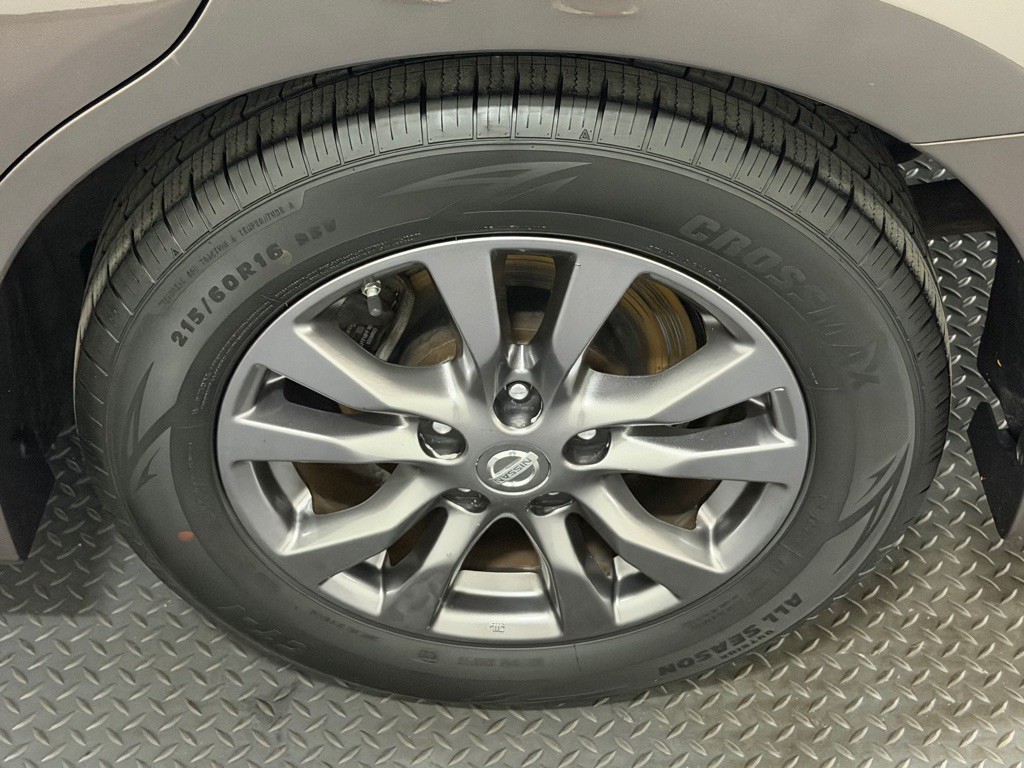 2015 Nissan Altima Image 19