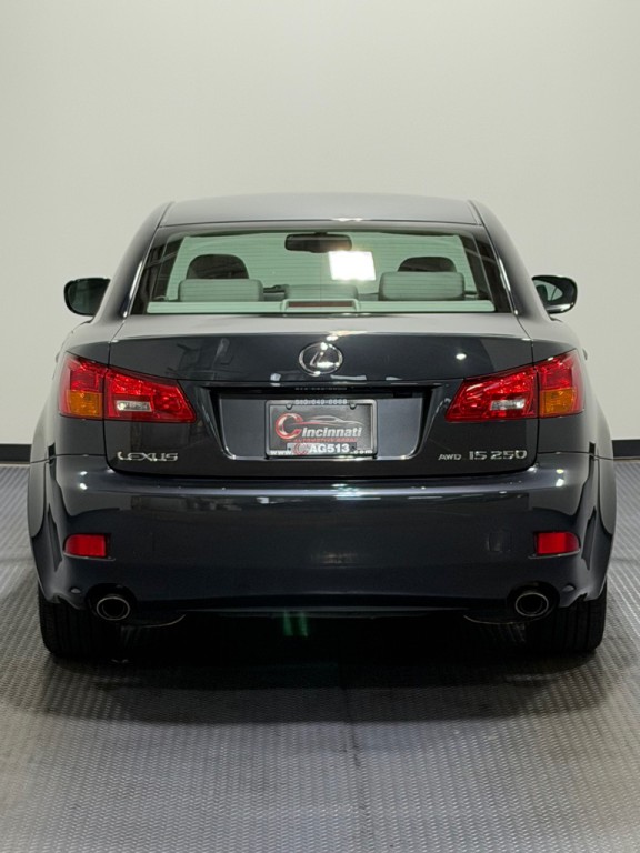 2006 Lexus IS Image 6