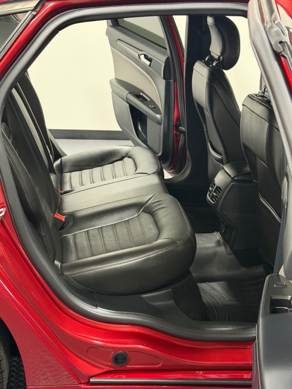 2017 Ford Fusion Image 10