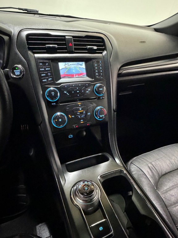 2017 Ford Fusion Image 13